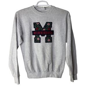Vintage Santee Pluma Minnesota Sweatshirt Women's Medium‎ Gray Crewneck USA Made
